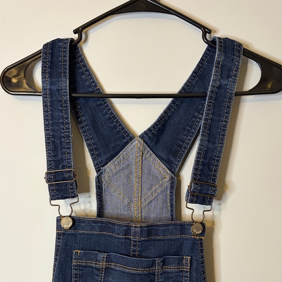 Mudd Dark Blue Denim Overall Shorts Floral Pockets Medium - Picture 4 of 9